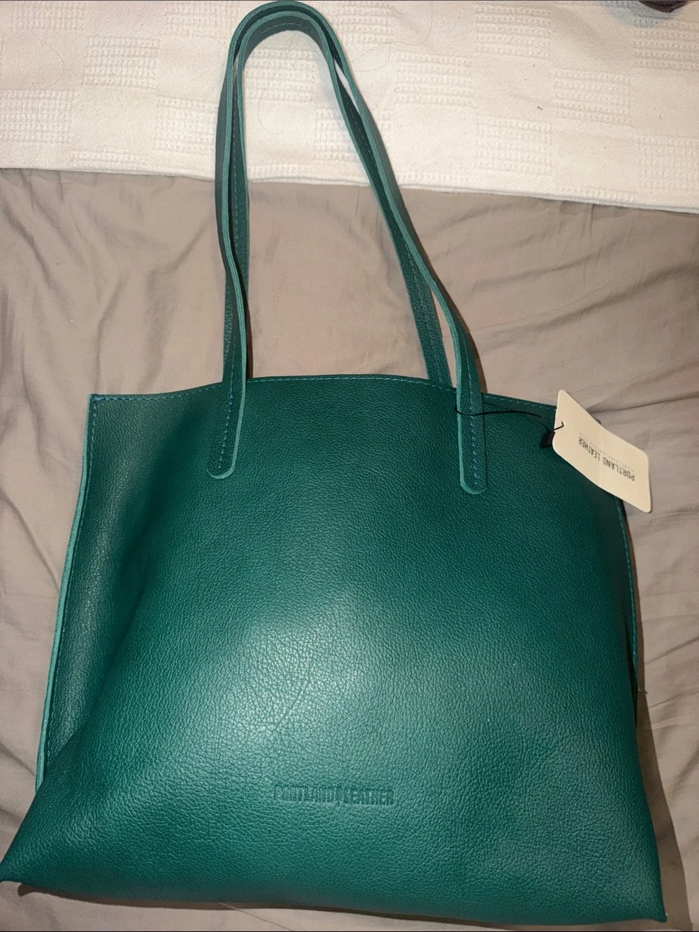 NWT Portland Leather Medium August Tote in Sea Glass